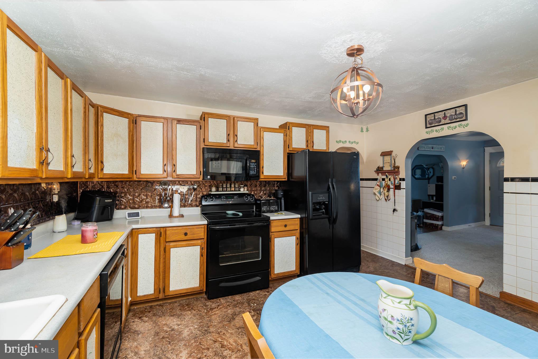 3350 East Prospect Road York, PA 17402 - Photo 8 of 27 Gallery Image 8