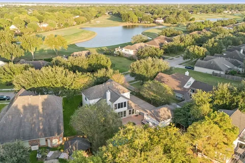 $537,824 | 1906 Blue Water Bay Drive, Katy, TX 77494