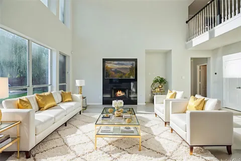 $537,824 | 1906 Blue Water Bay Drive, Katy, TX 77494