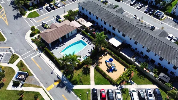 $450,000 | 18220 Southwest 148th Road, Miami, FL 33187