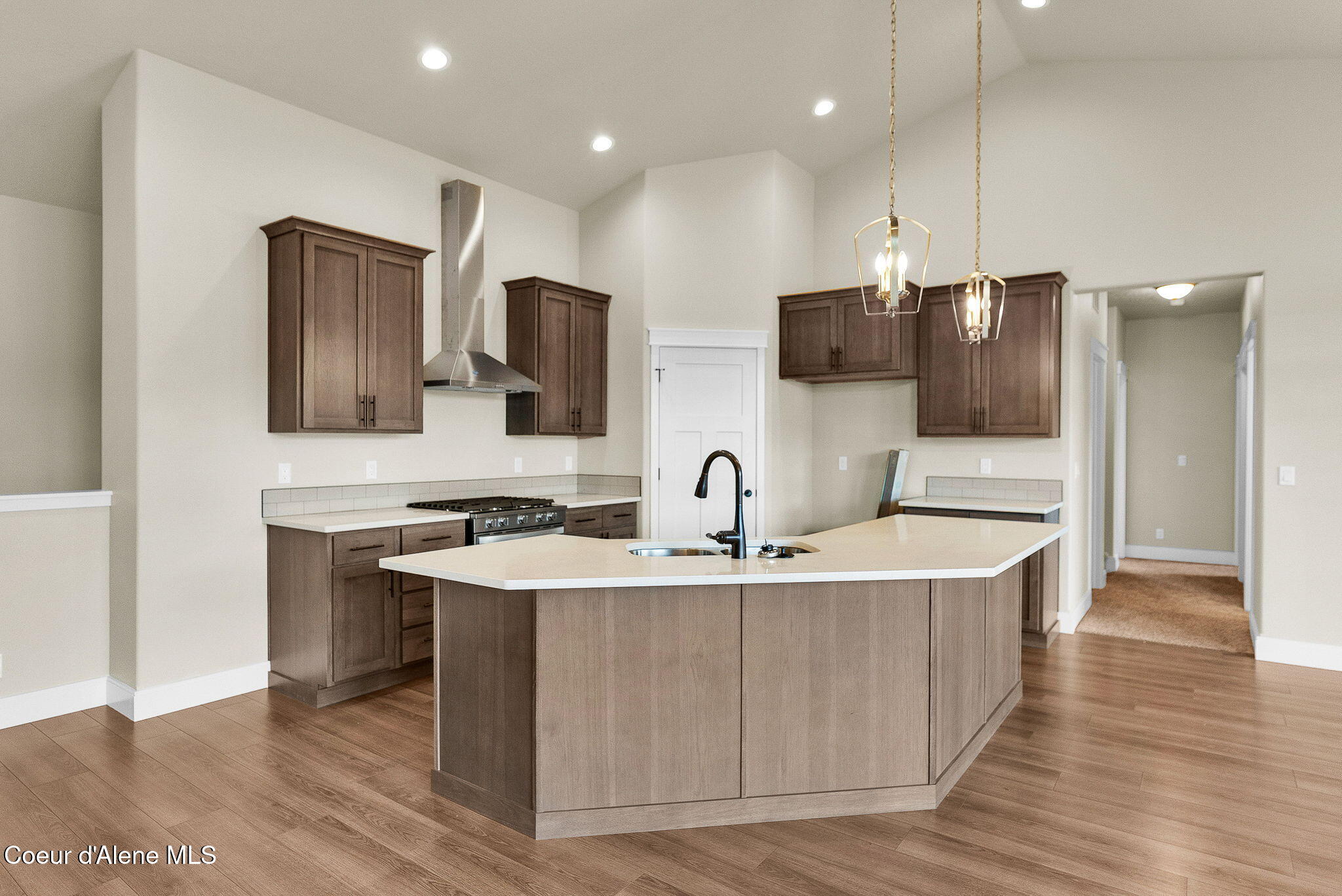 20668 North Bombastic Street Rathdrum, ID 83858 - Photo 14 of 48 Kitchen