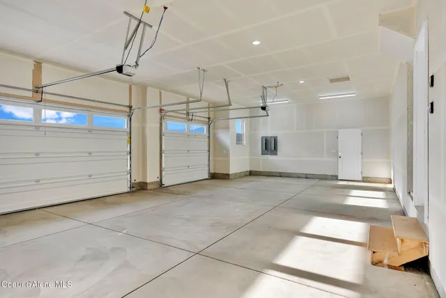 $1,222,679 | 20668 North Bombastic Street, Rathdrum, ID 83858