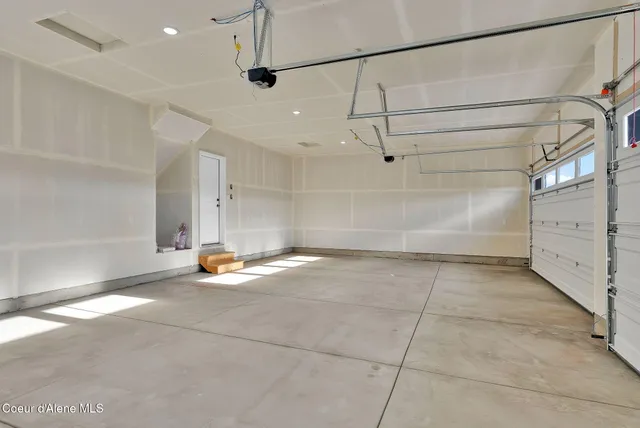 $1,222,679 | 20668 North Bombastic Street, Rathdrum, ID 83858