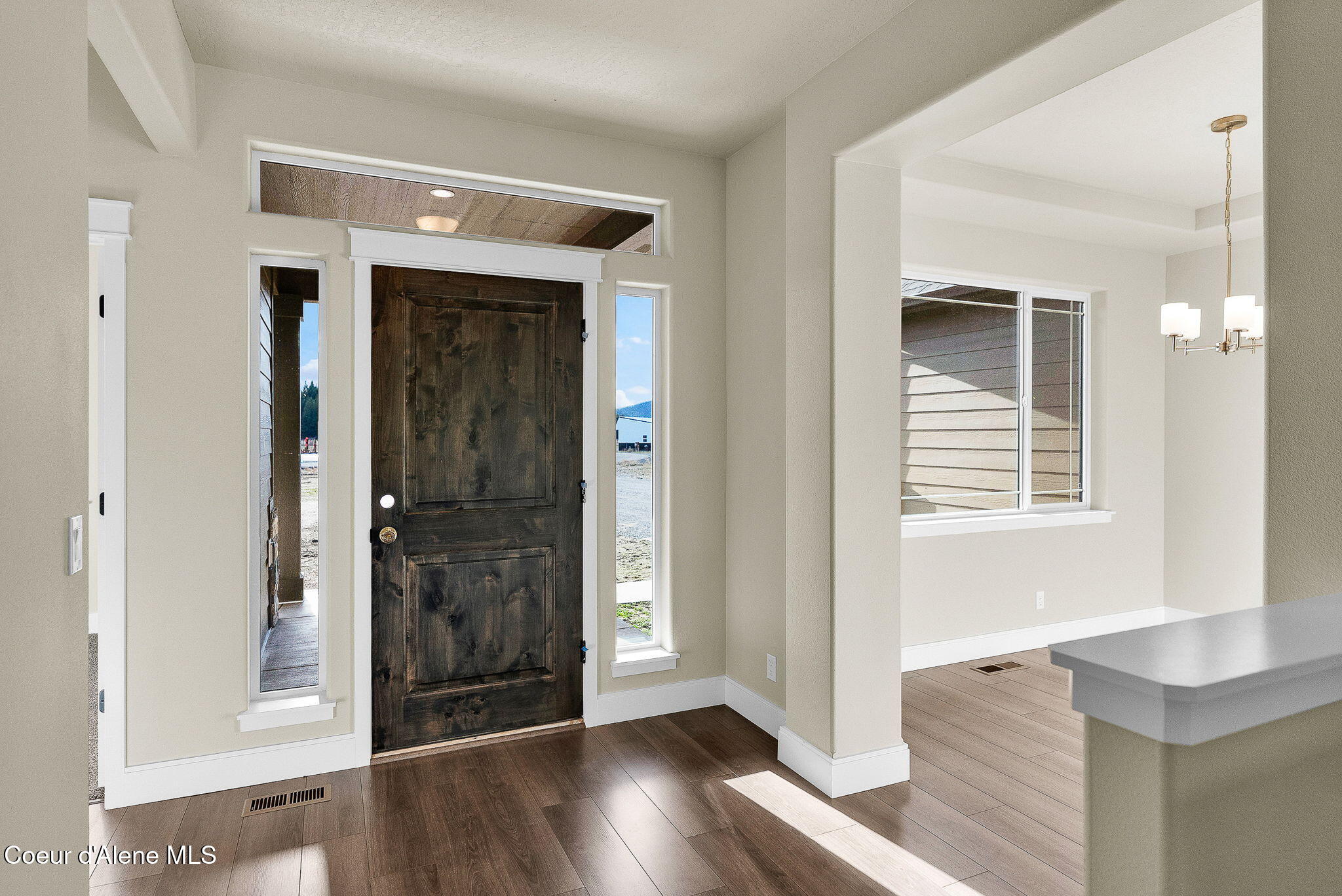 20668 North Bombastic Street Rathdrum, ID 83858 - Photo 5 of 48 Entryway