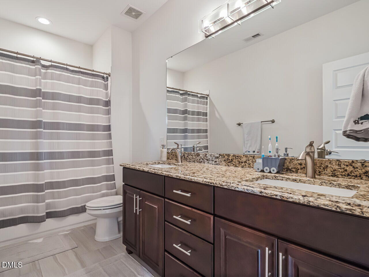 609 New Road Raleigh, NC 27608 - Photo 27 of 54 028-1280x960-bathroom