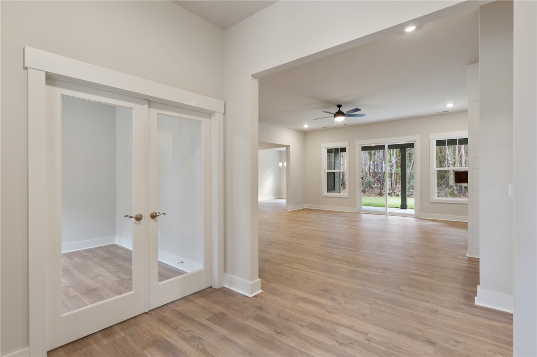1002 Princeton Road Williamston, SC 29697 - Photo 3 of 34 Gallery Image 3