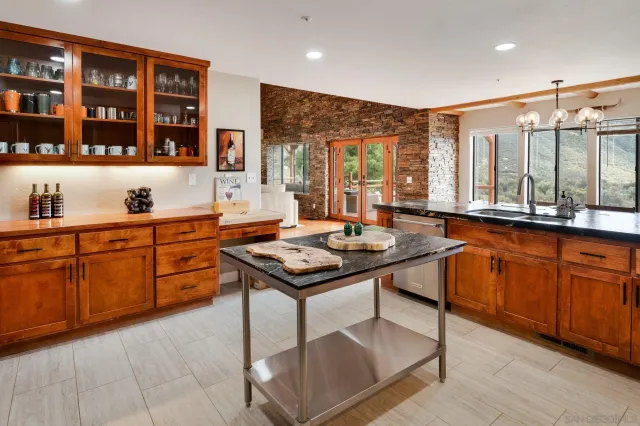 $3,500,000 | 17287 Oak Hollow Road, Ramona, CA 92065