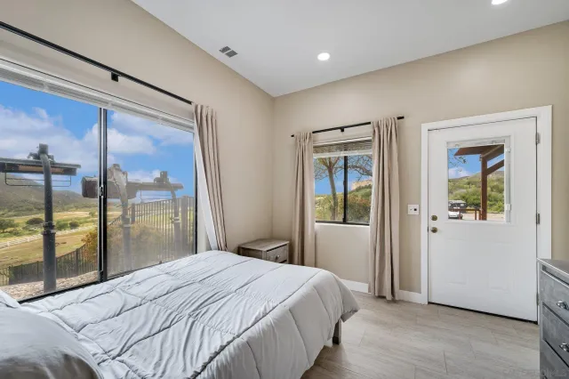 $3,500,000 | 17287 Oak Hollow Road, Ramona, CA 92065