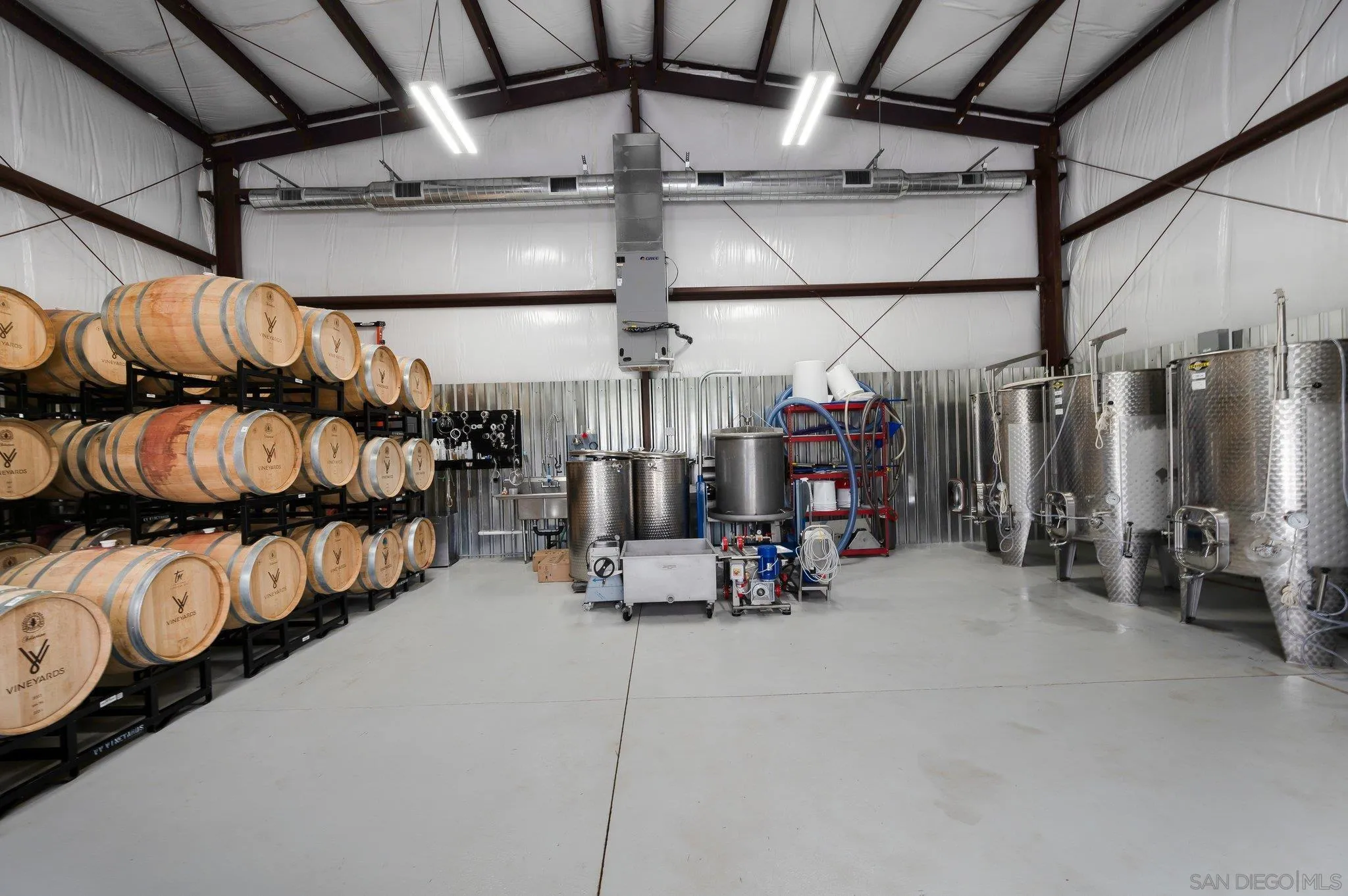 17287 Oak Hollow Road Ramona, CA 92065 - Photo 41 of 71