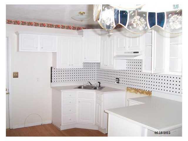 620 Rustic Road Anderson, IN 46013 - Photo 8 of 9 Gallery Image 8