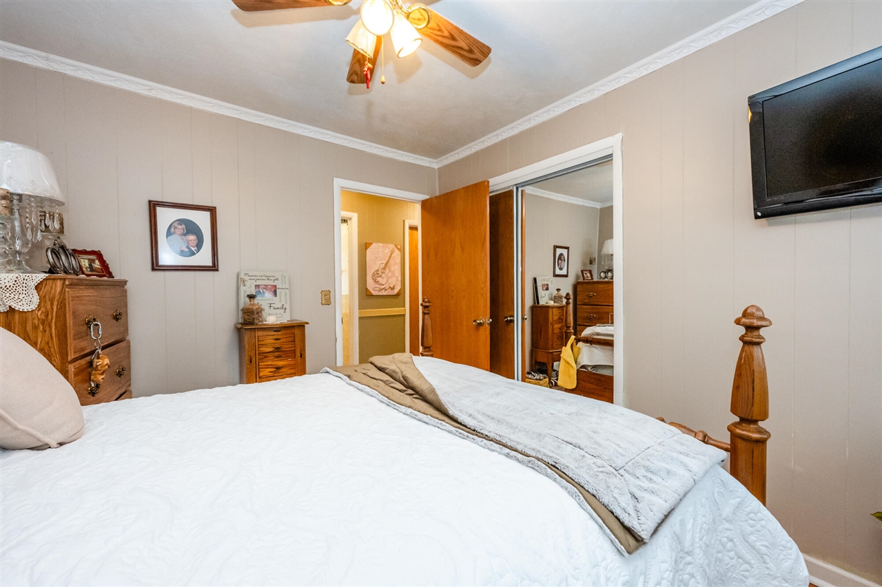 1155 South Bainbridge Center Road Benton Harbor, MI 49022 - Photo 33 of 47