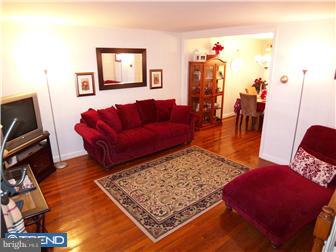 1147 Gregg Street Reading, PA 19607 - Photo 2 of 10 Gallery Image 2