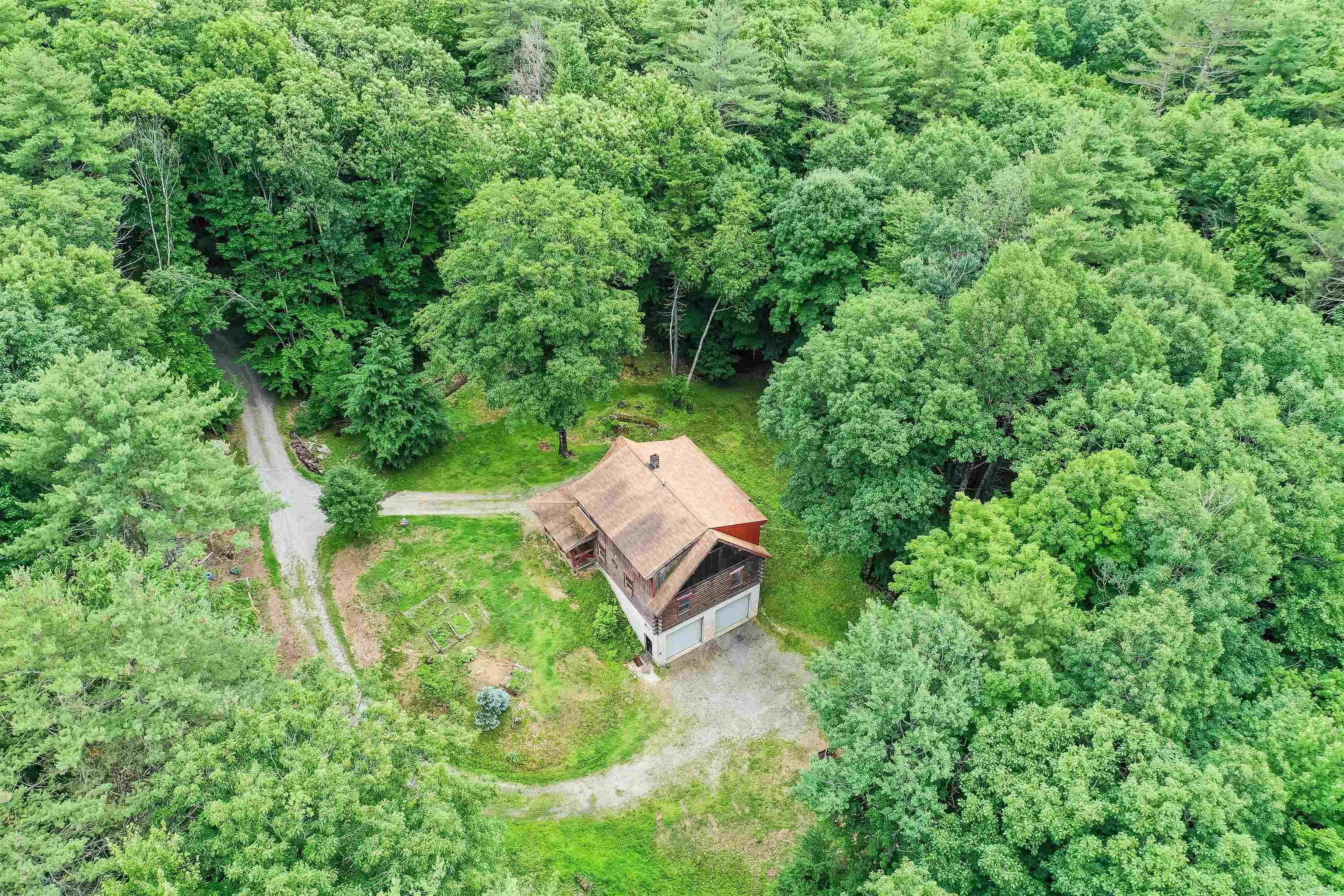 151 Hall Road Hillsborough, NH 03244 - Photo 13 of 40