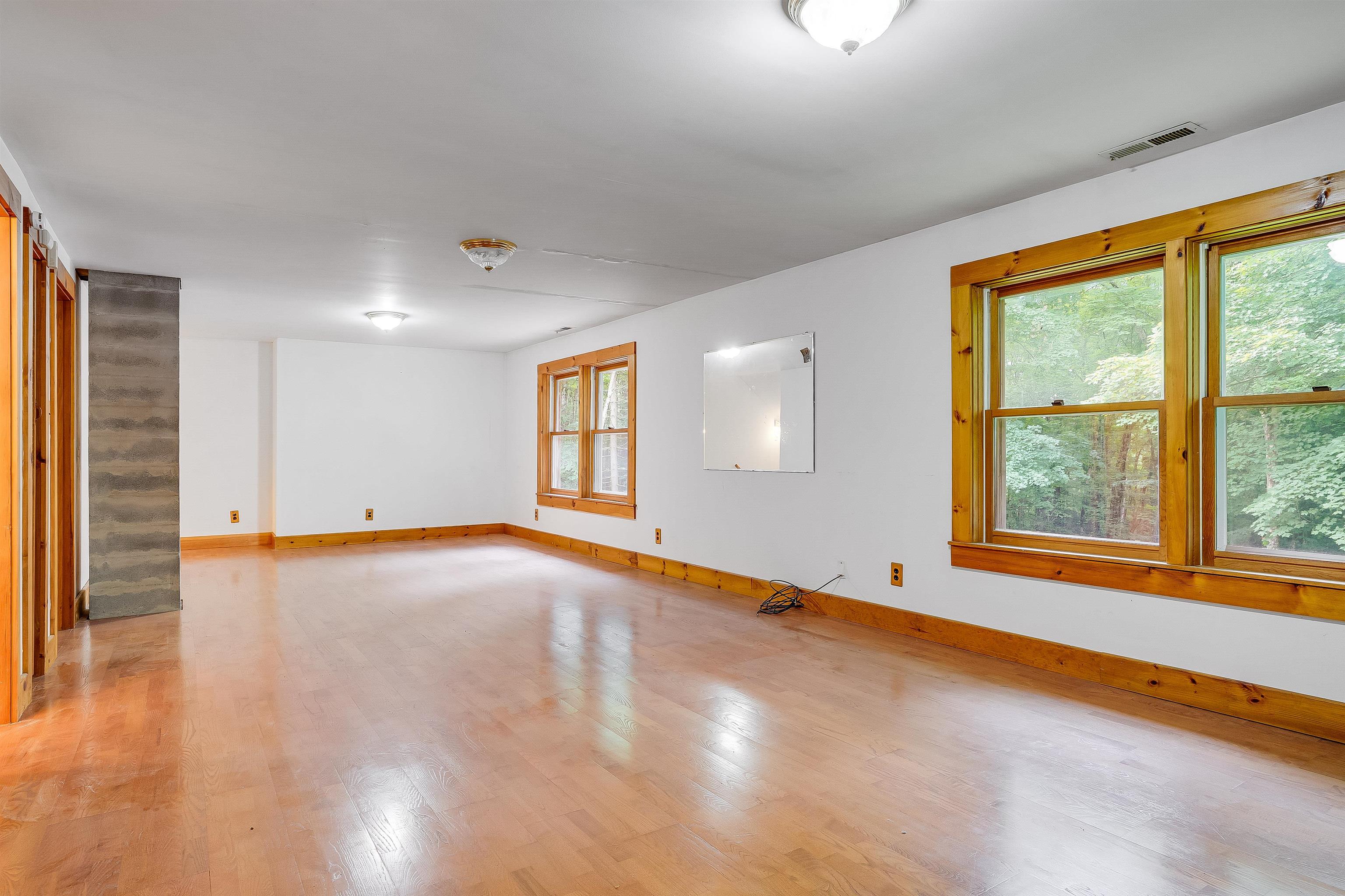 151 Hall Road Hillsborough, NH 03244 - Photo 23 of 40