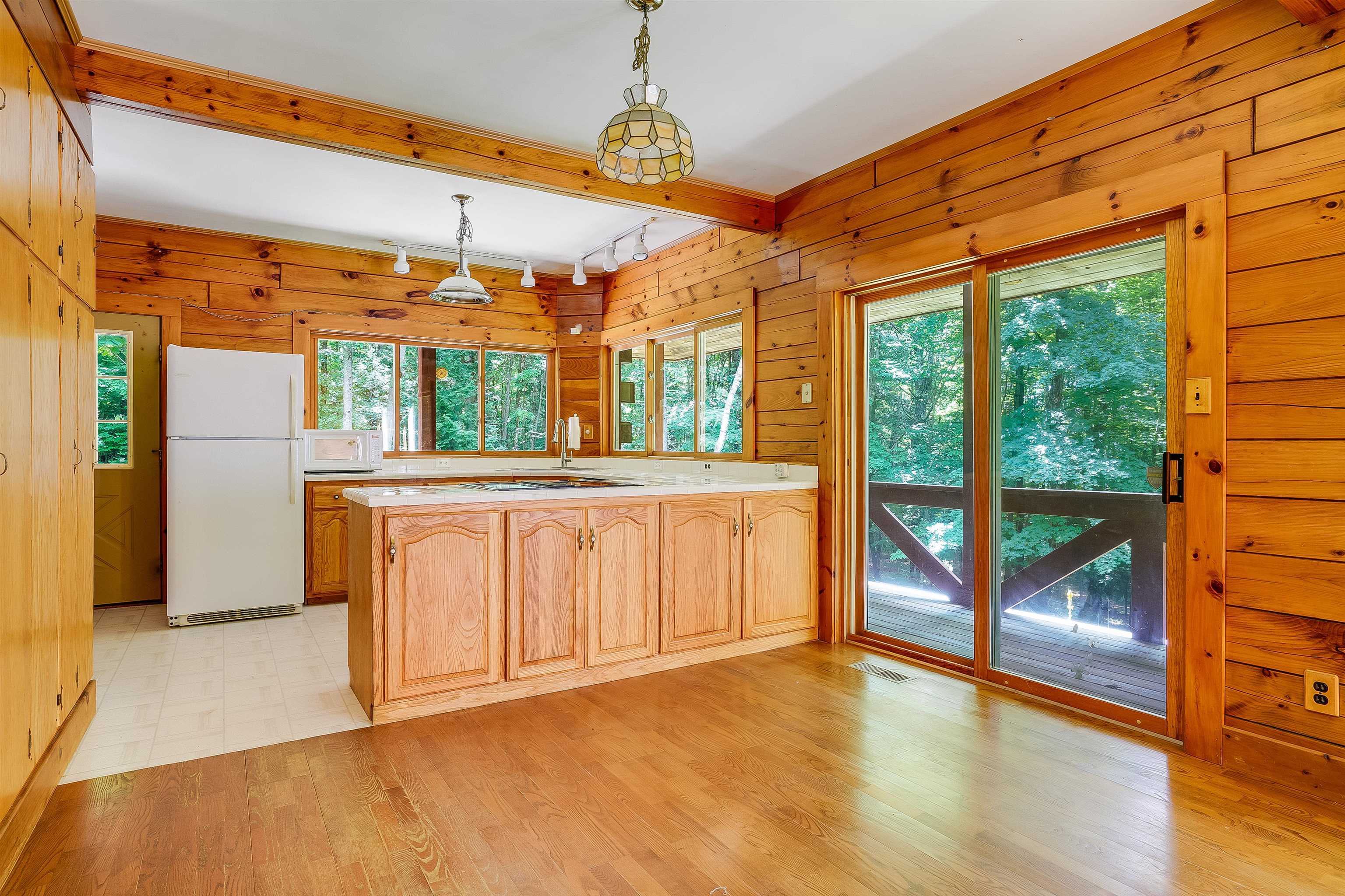 151 Hall Road Hillsborough, NH 03244 - Photo 6 of 40