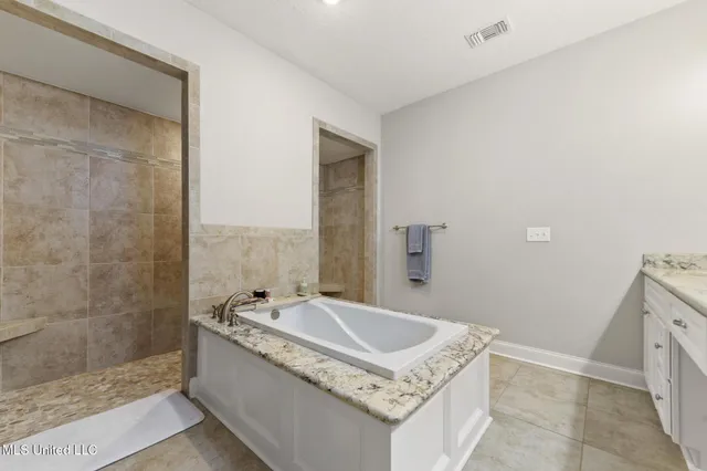 $539,000 | 10415 East Landon Green Circle, Gulfport, MS 39503