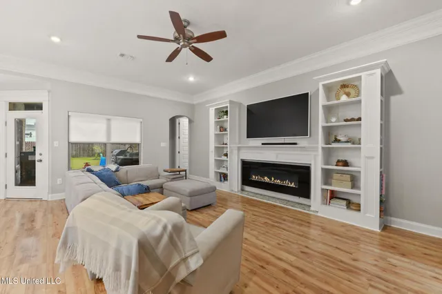 $539,000 | 10415 East Landon Green Circle, Gulfport, MS 39503