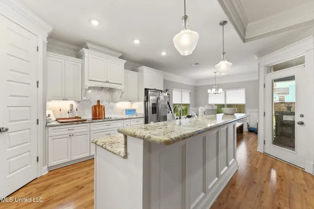 $539,000 | 10415 East Landon Green Circle, Gulfport, MS 39503