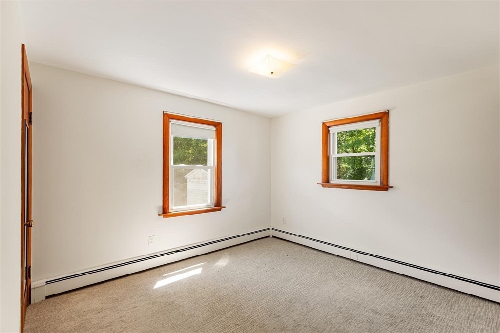 26 Linden Road Gloucester, MA 01930 - Photo 16 of 30