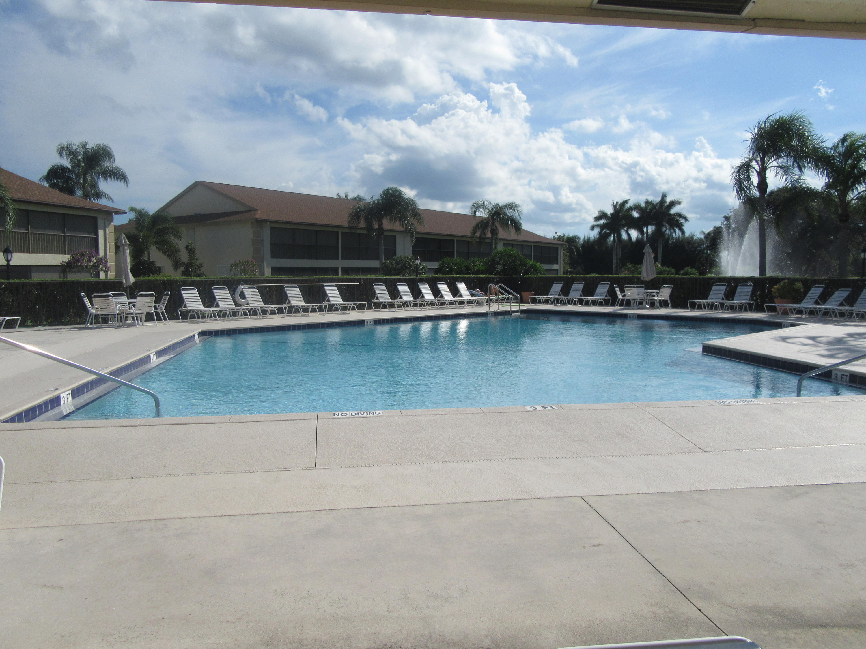 901 Pinecrest Circle, Unit D Jupiter, FL 33458 - Photo 17 of 24 Pool
