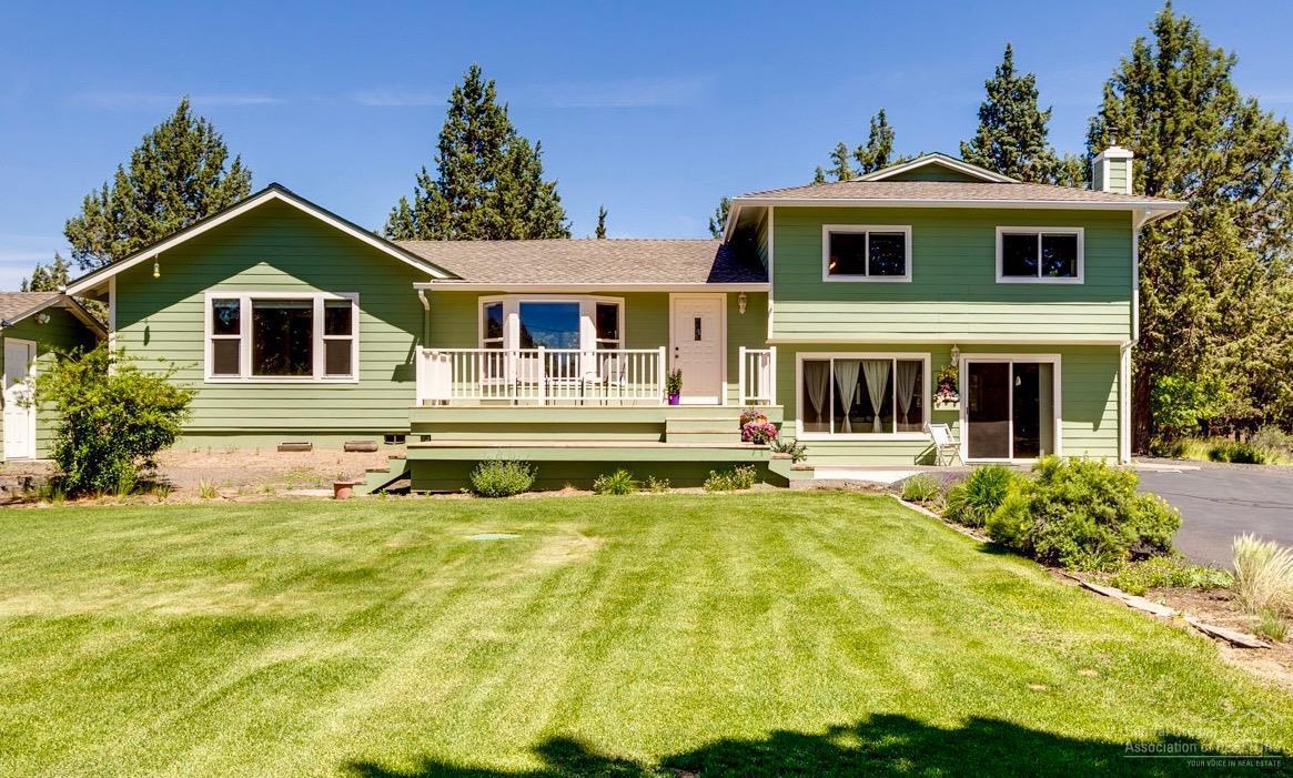 21110 Country Squire Road Bend, OR 97701 - Photo 1 of 25 Primary Photo