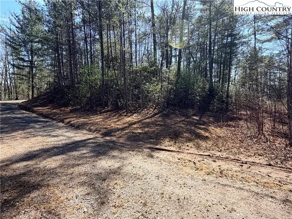$149,900 | 18 Hidden Creek Road, Deep Gap, NC 28618