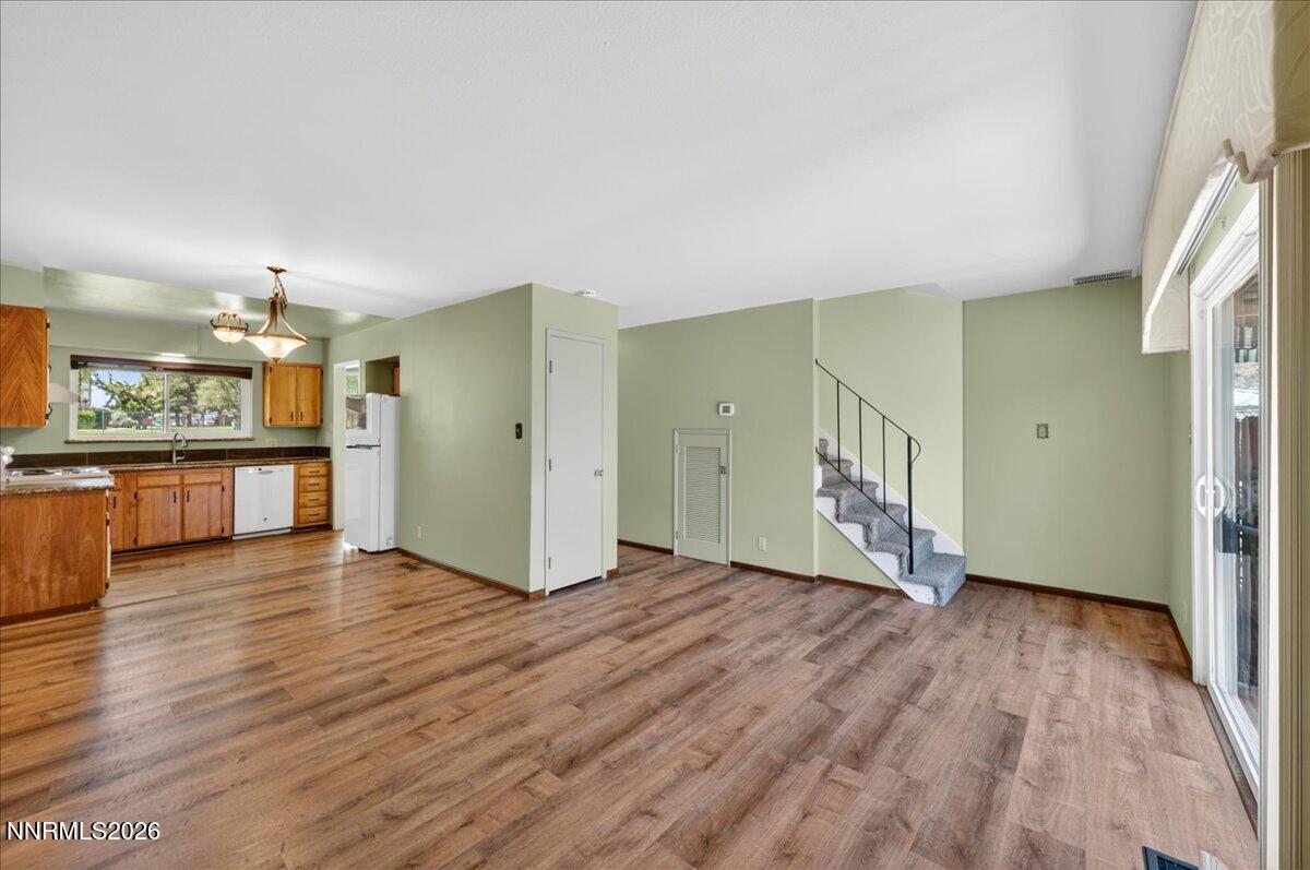 106 Smithridge Park Reno, NV 89502 - Photo 13 of 24 13-DSC_9063