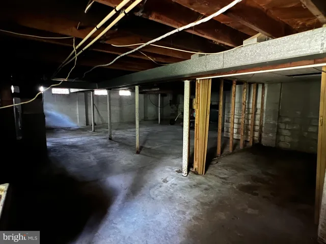 a view of under construction room