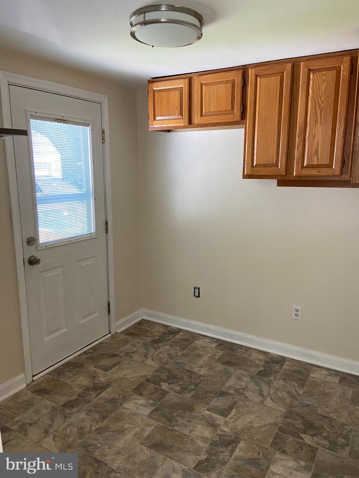 11306 Beach Road White Marsh, MD 21162 - Photo 21 of 35 Laundry Room