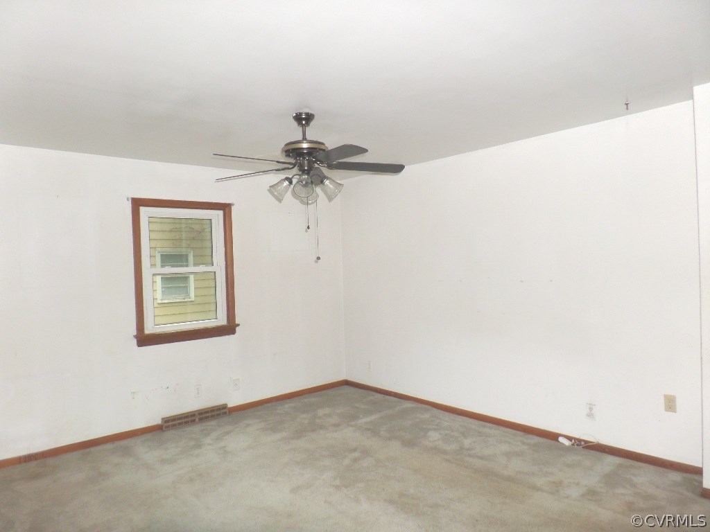 942 Kingsway Road Richmond, VA 23225 - Photo 3 of 23 Gallery Image 3