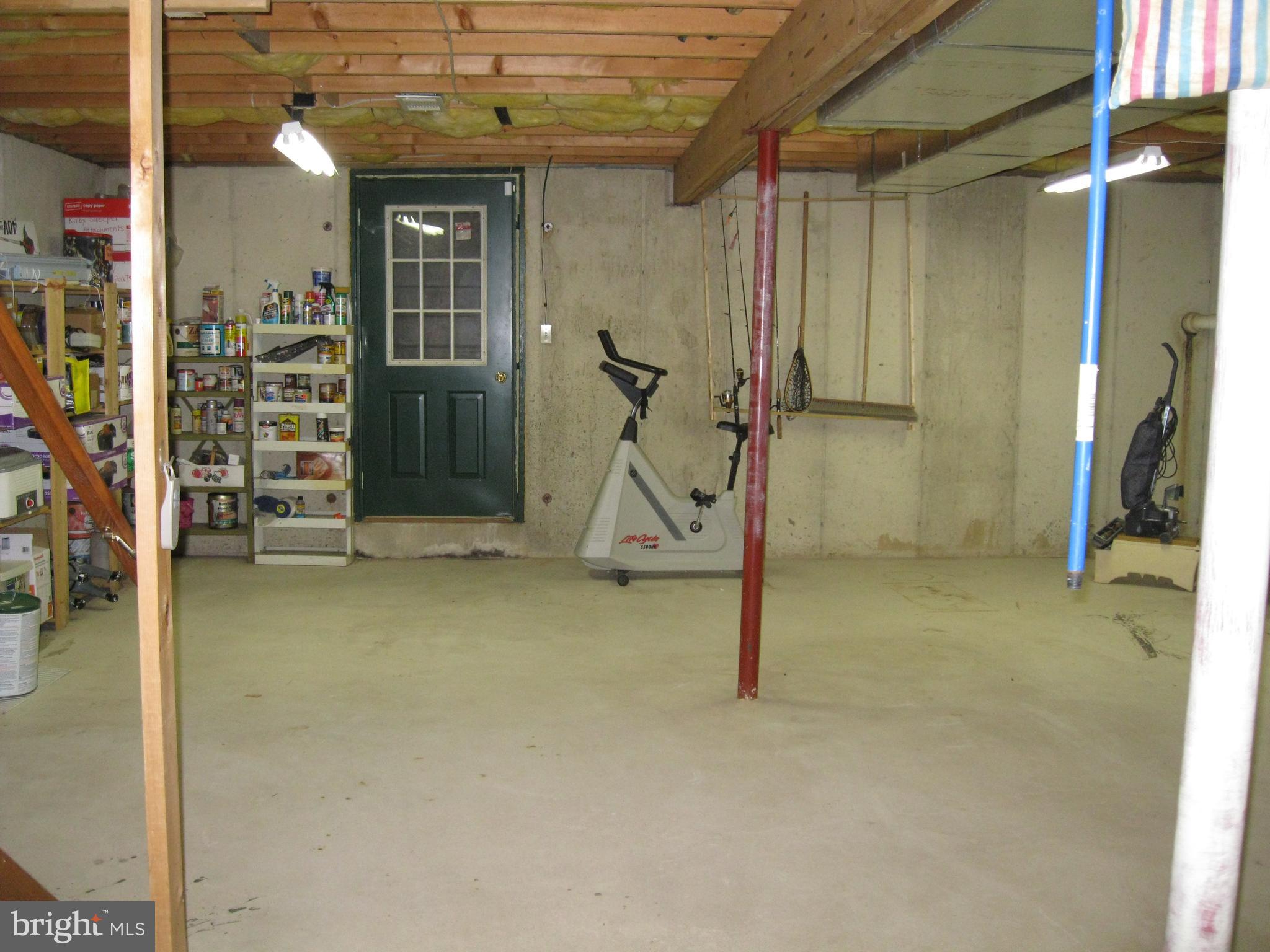 116 Ridge Road New Ringgold, PA 17960 - Photo 17 of 33 Gallery Image 17