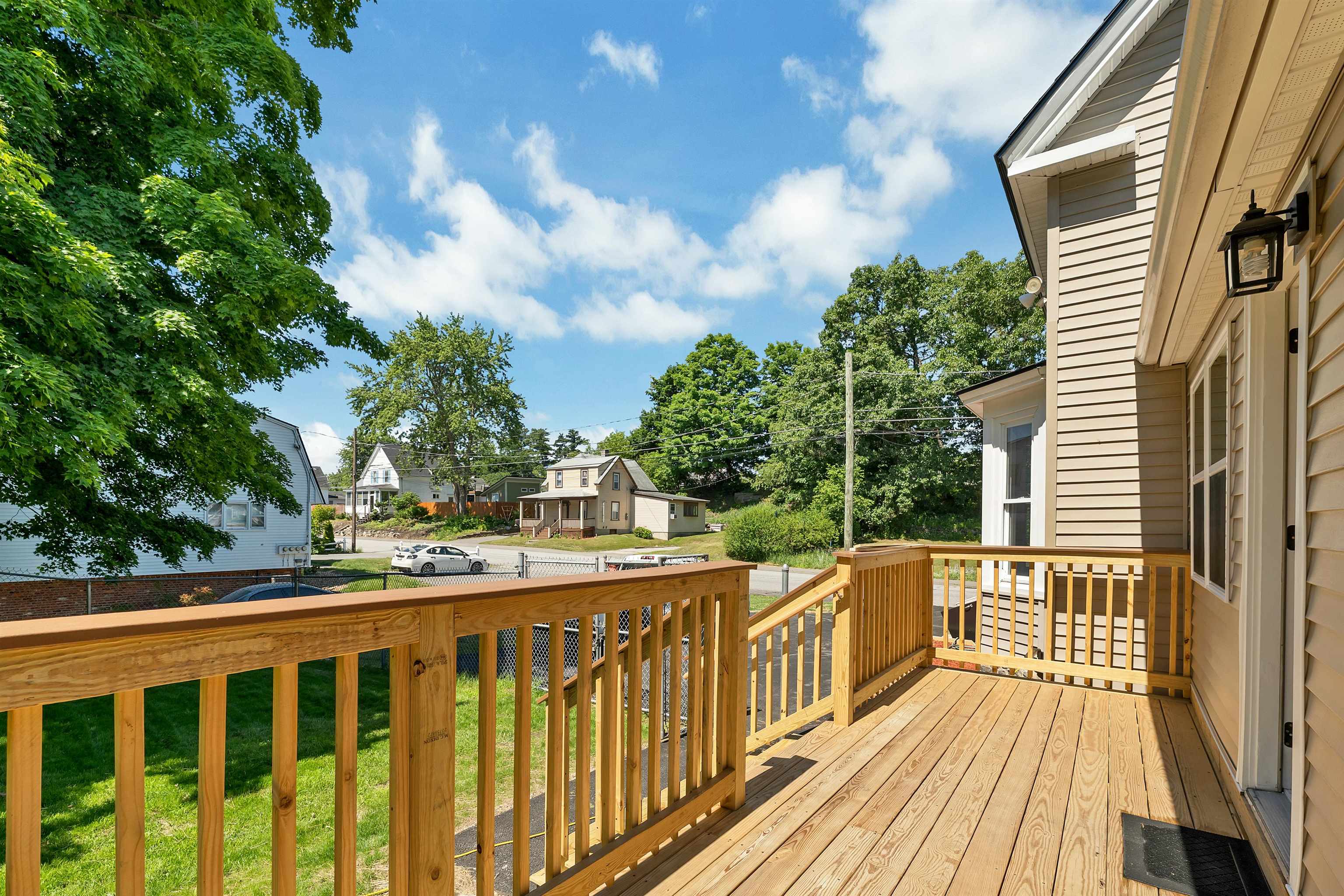 16 Brook Street Derry, NH 03038 - Photo 17 of 60