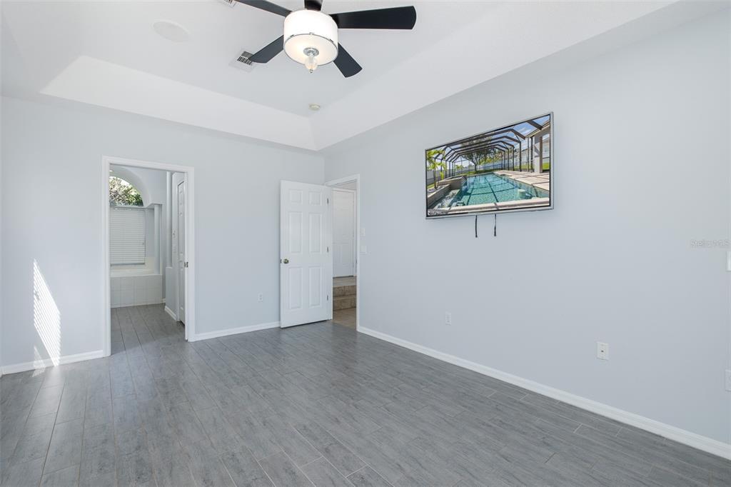 8918 Linebrook Drive Trinity, FL 34655 - Photo 17 of 76