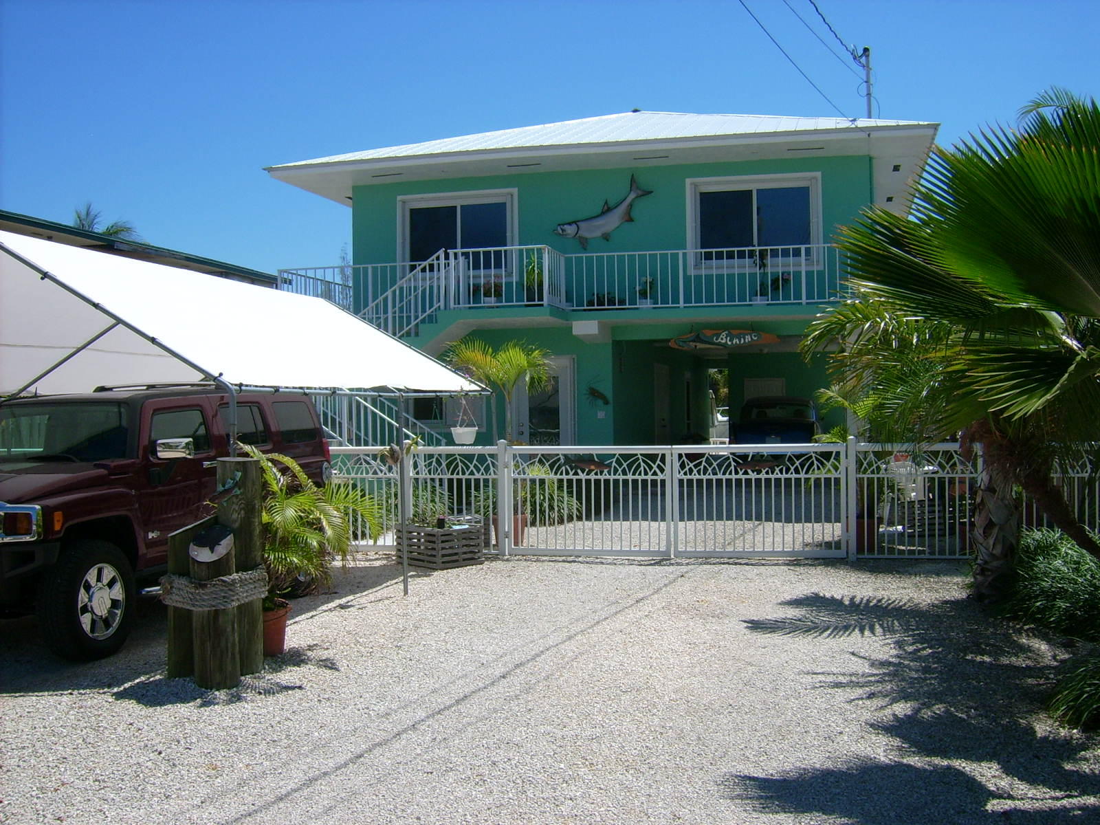 620 La Paloma Road Key Largo, FL 33037 - Photo 35 of 45 Front