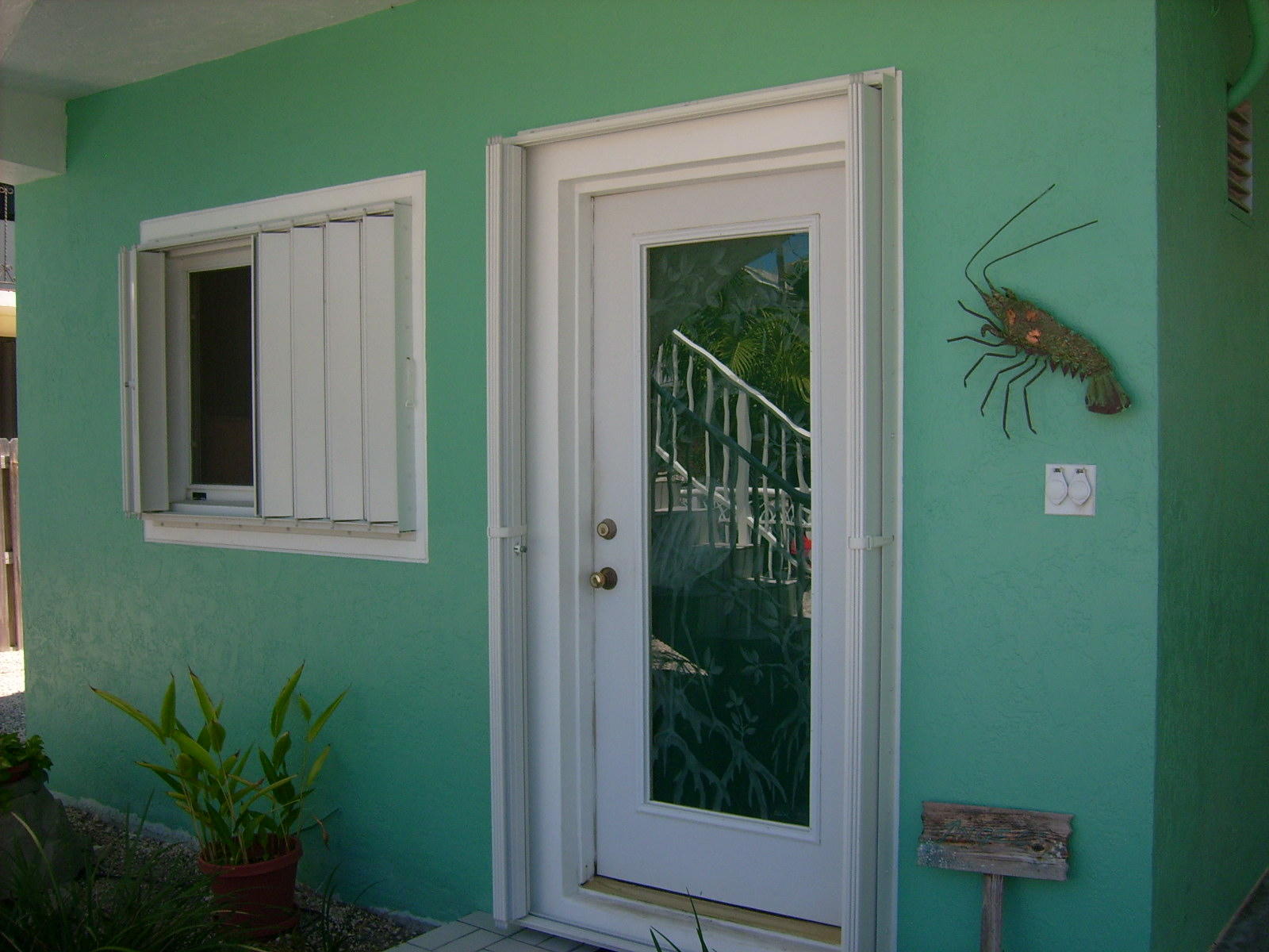 620 La Paloma Road Key Largo, FL 33037 - Photo 9 of 45 Front Door