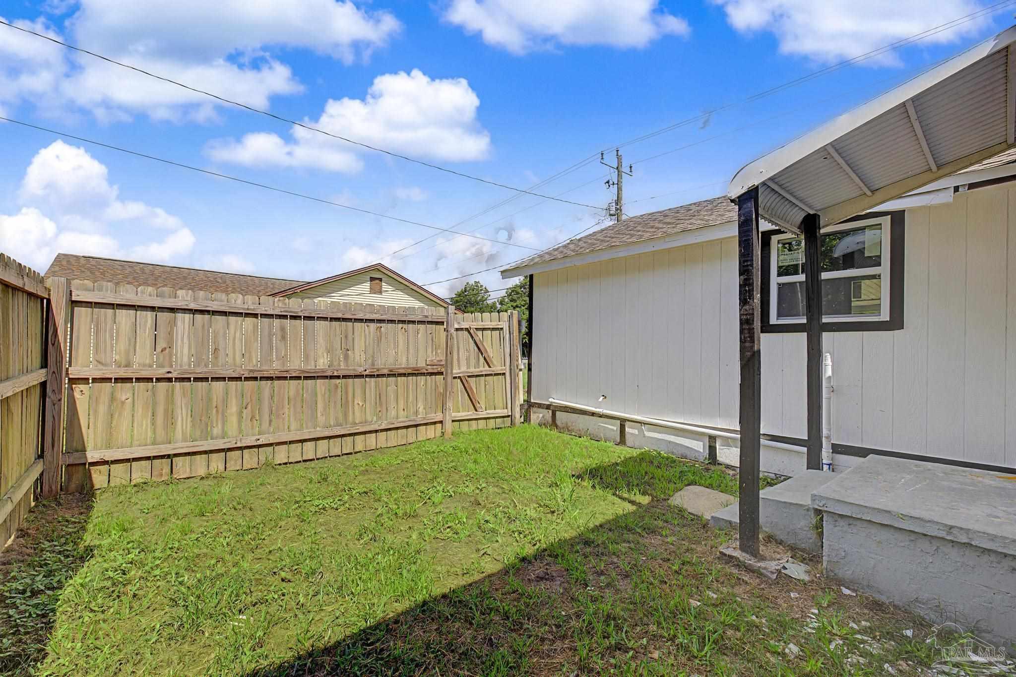 1119 Muscogee Road Cantonment, FL 32533 - Photo 14 of 39 Gallery Image 14