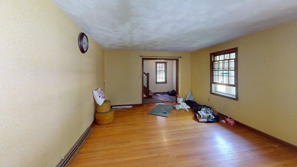 8 Pennock Road Chelmsford, MA 01824 - Photo 10 of 16