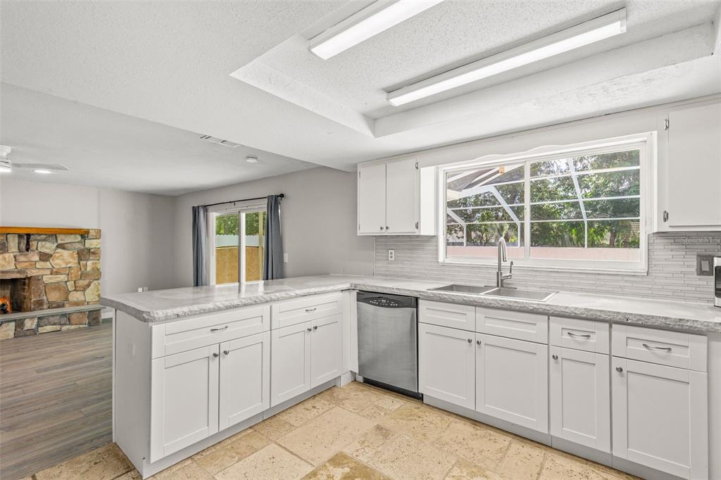 10116 Vancouver Road Spring Hill, FL 34608 - Photo 16 of 51