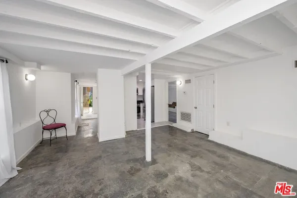 $1,995 | 1664 West 12th Street, Unit 3/4, Los Angeles, CA 90015