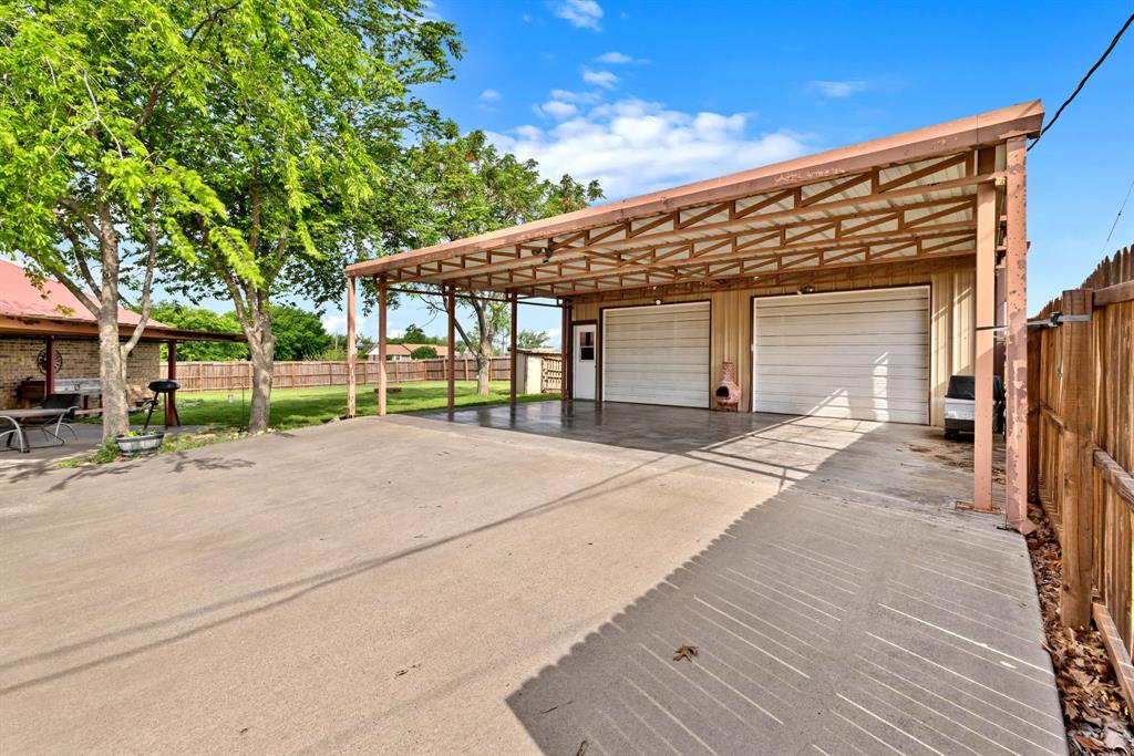 170 Clover Lane Decatur, TX 76234 - Photo 19 of 29