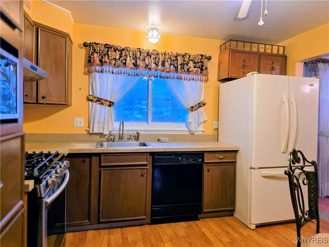 $249,000 | 1325 Brookfield Drive, North Tonawanda, NY 14120