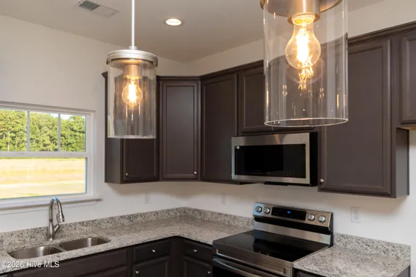 $391,250 | 110 Yadkin Drive, Shawboro, NC 27973