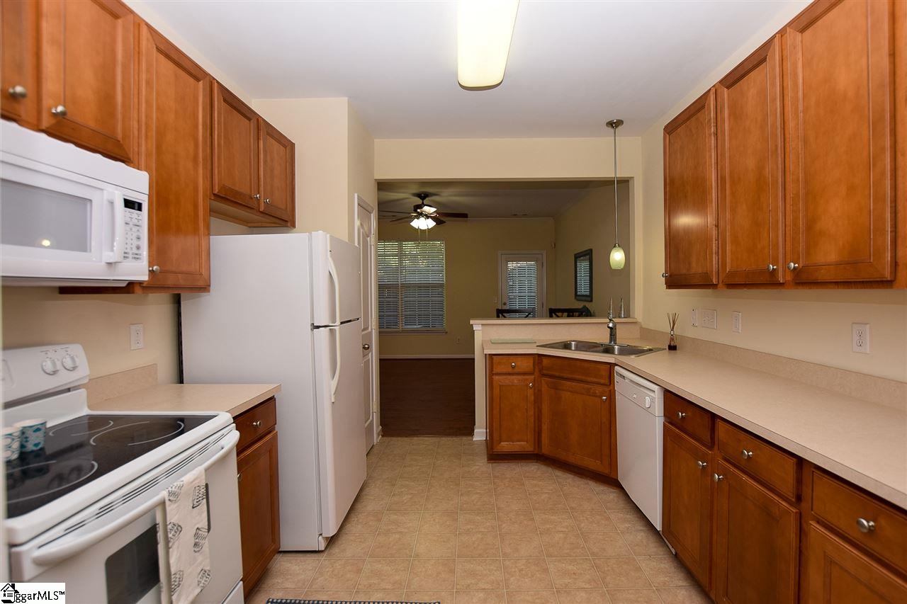 16 Sikes Circle Mauldin, SC 29662 - Photo 7 of 22 Gallery Image 7