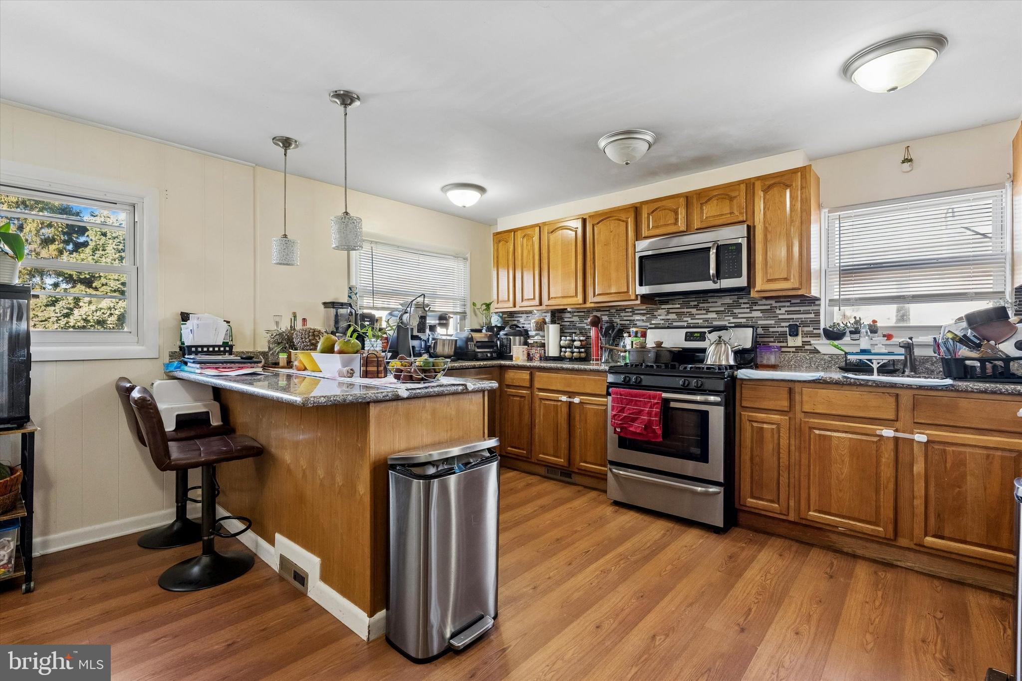 2842 Michael Road Philadelphia, PA 19152 - Photo 4 of 13