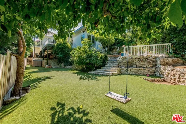 $5,995 | 1342 Miller Drive, West Hollywood, CA 90069