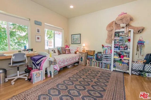 $5,995 | 1342 Miller Drive, West Hollywood, CA 90069