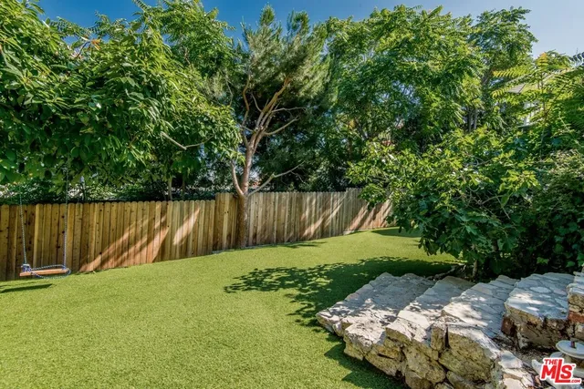 $5,995 | 1342 Miller Drive, West Hollywood, CA 90069