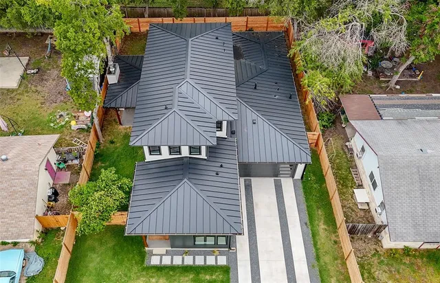 $4,800 | 6304 Middleham Place, Austin, TX 78745