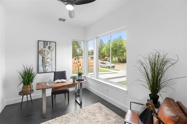 $4,800 | 6304 Middleham Place, Austin, TX 78745