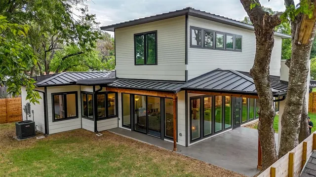 $4,800 | 6304 Middleham Place, Austin, TX 78745